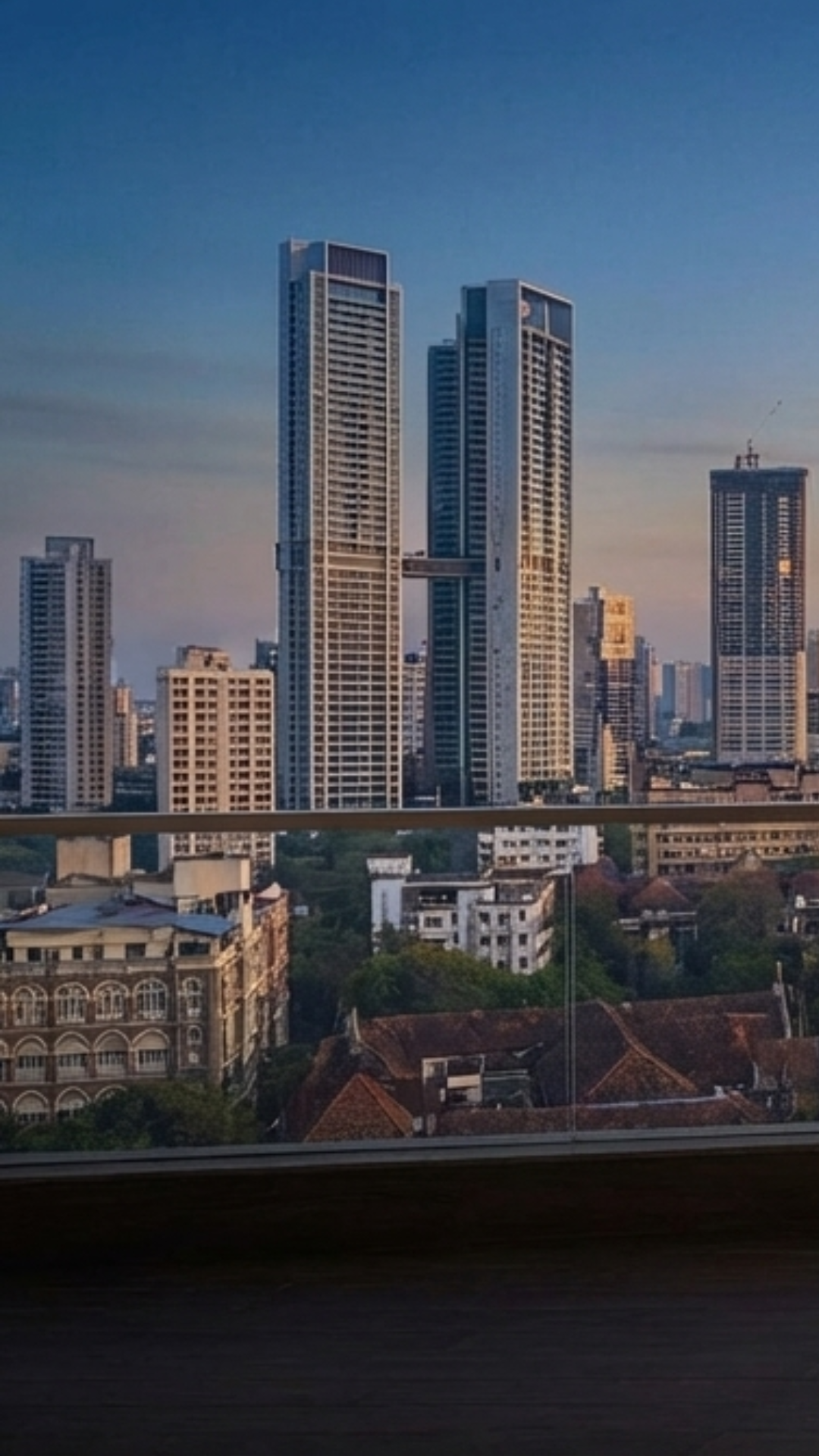 Mobile real estate banner